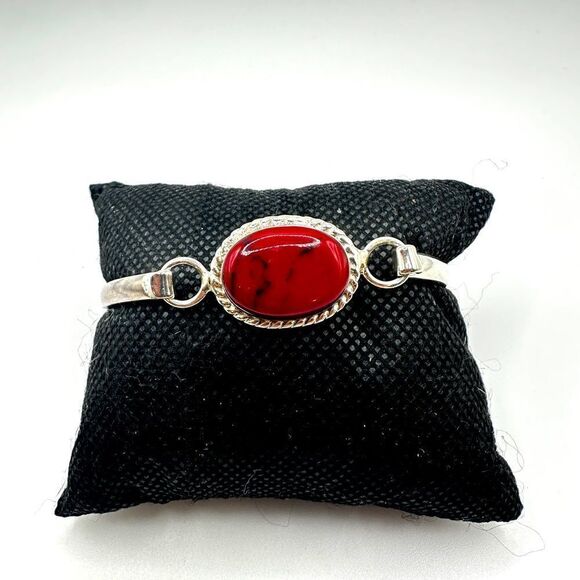 Sterling silver and red jasper hinge bracelet! - Picture 1 of 10